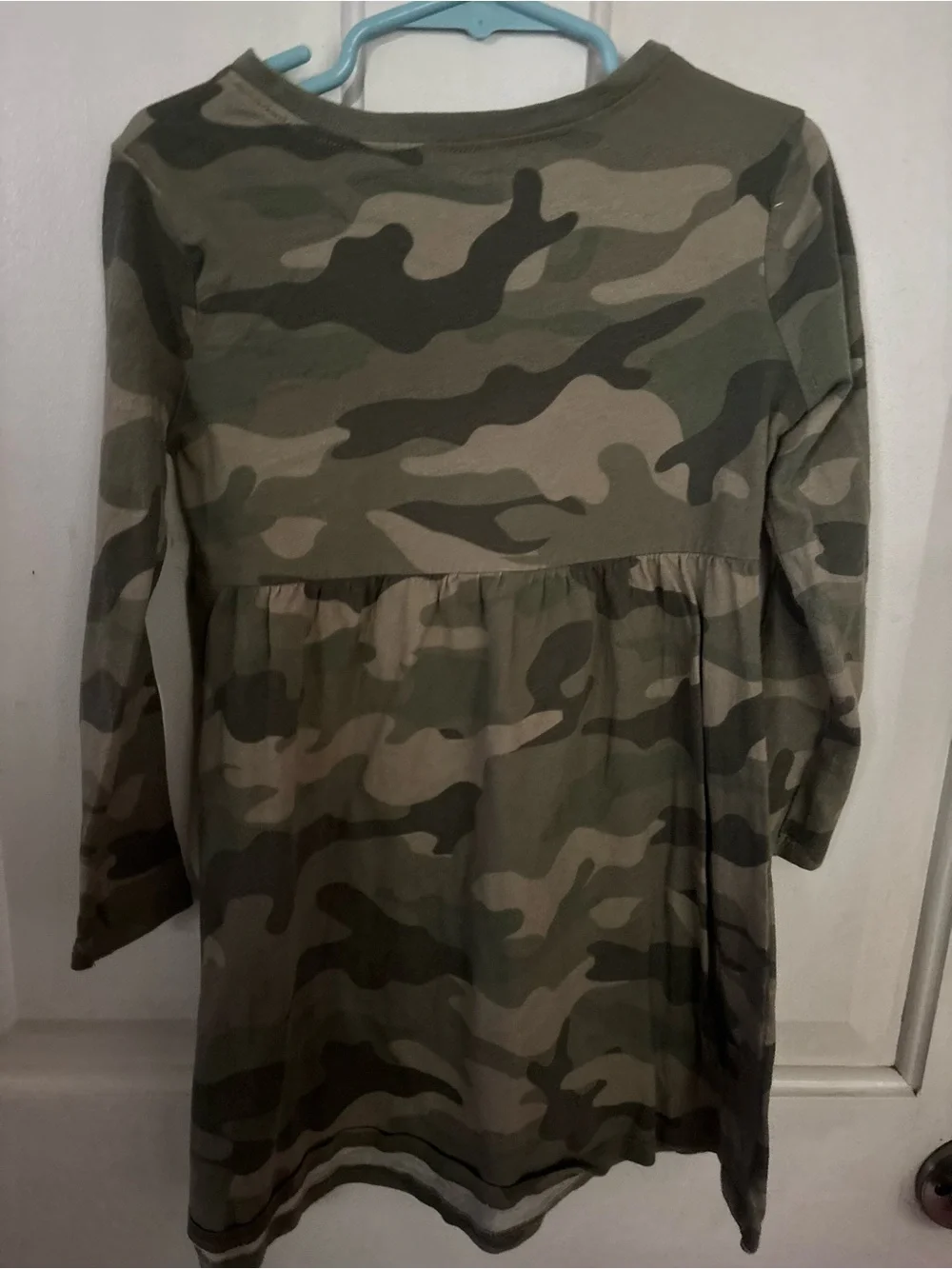 Old Navy long sleeve